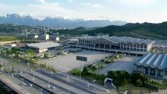 Zhangjiajie Railway Station vs Zhangjiajie West Station: Which One Should You Choose?