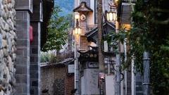 Dali Travel Guide: Best Things to Do Around Erhai Lake and Cangshan Mountain