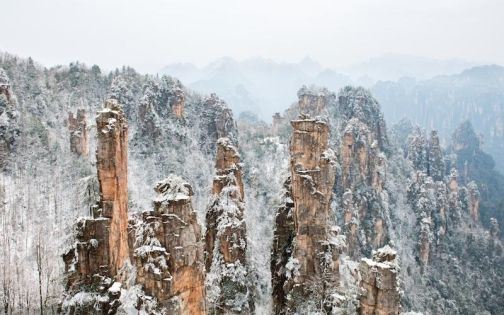 Zhangjiajie in February: Winter Weather, Snow Landscapes and Travel Essentials