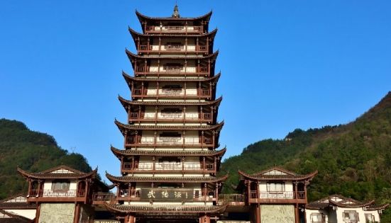 Zhangjiajie Accommodation Guide: Pick the Best Area for Your Itinerary