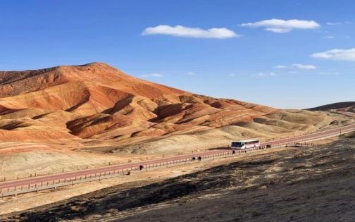 Best Time to Visit the Hexi Corridor: Why March–May Is the Perfect Season