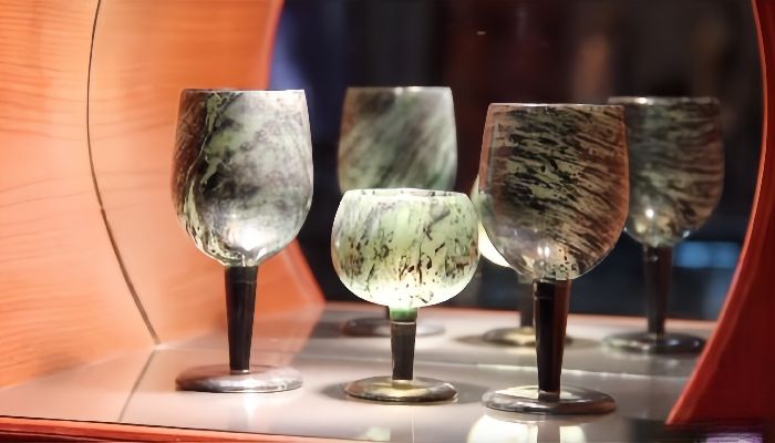 Glow Cup of Dunhuang