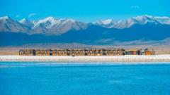 Qinghai–Gansu Loop Travel Guide for Foreign Visitors ：Essential Tips for Families