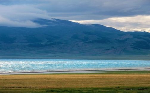 Xinjiang Summer Weather Guide: Dry Heat, Big Temperature Swings & Intense Sunshine