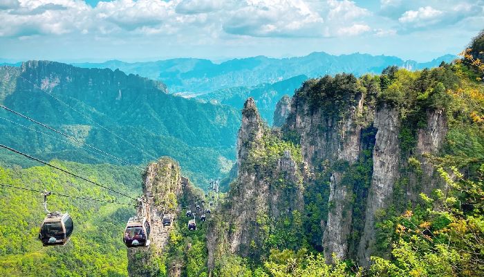 Hallelujah Mountain in Zhangjiajie