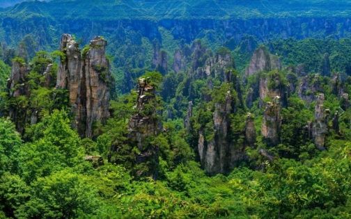 How Many Days Are Suitable for Zhangjiajie Tourism? A Guide to Travel Duration Plans