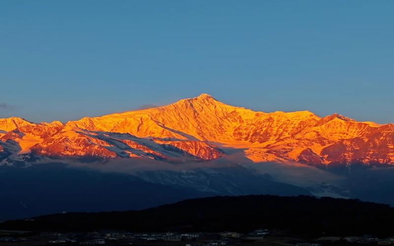 sichuan-yunnan-tibet-a-12-day-in-depth-loop-tour-of-exquisite-scenery