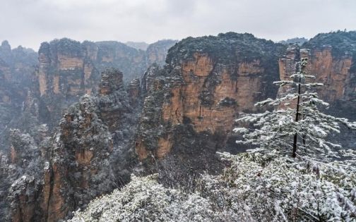How Many Days Are Suitable for Zhangjiajie Tourism? A Guide to Travel Duration Plans