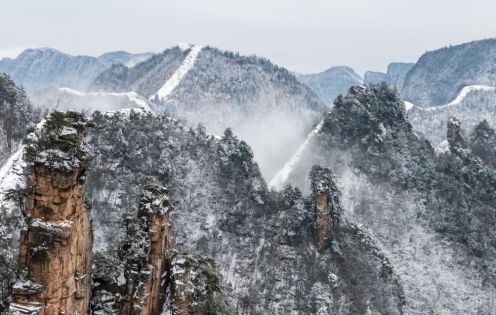 Complete Guide to Zhangjiajie Travel in December: Snow-Covered Peaks, Crowd-Free Fun