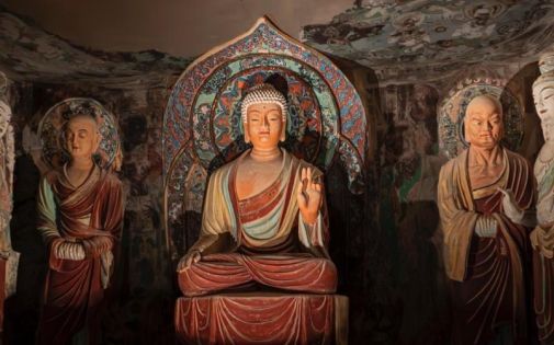 Mogao Caves in Dunhuang: Complete Travel Guide to Art, Tickets and Visiting Tips