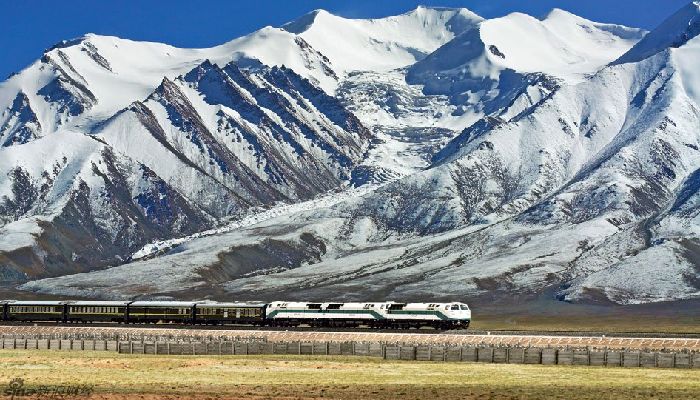Qinghai-Tibet Railway Train