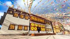 Yunnan Travel City - Shangri-La: Explore the Highlands and Tibetan Culture