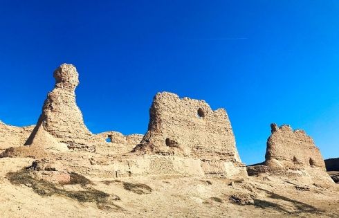 Into the Gobi Desert: Exploring Yumen Pass and the Han Great Wall on the Ancient Silk Road Frontier