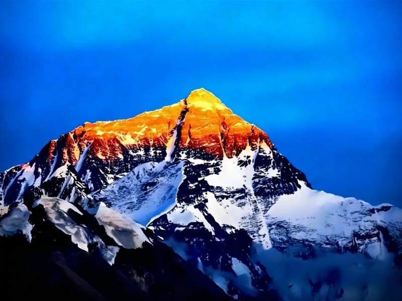 Everest Under the Sunset