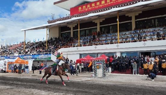How to Enjoy Horse Racing Festivals During Travel in Tibet?