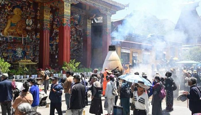 Saga Dawa Festival in Tibet