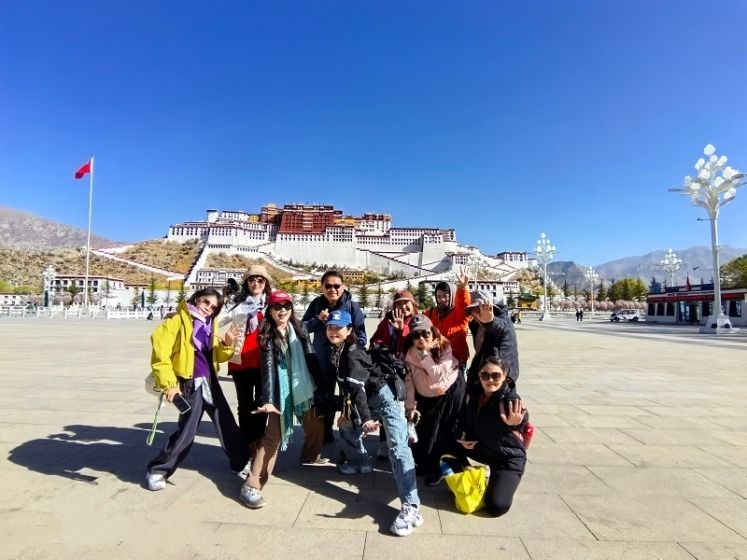 Common Pitfalls for Foreign Travelers in Tibet