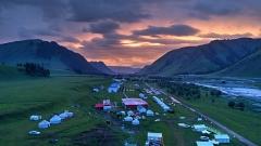 2026 Northern Xinjiang Travel Guide: Explore Kanas, Sayram Lake, and the Mythical Altay Regions