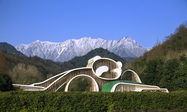 Dujiangyan Panda Valley