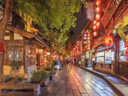 Dimly Lights in Jinli Ancient Street