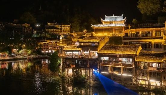 Night View of Tuo River in Fenghuang Ancient City