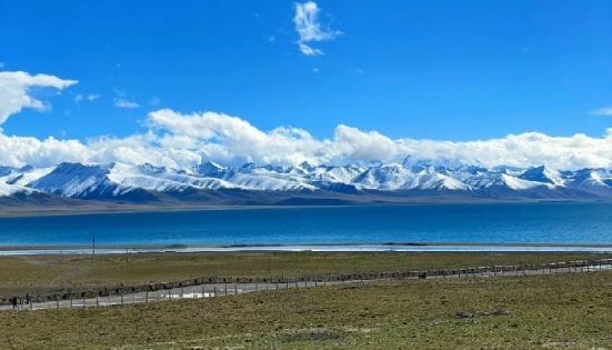 Namtso Lake in Tibet in Autumn