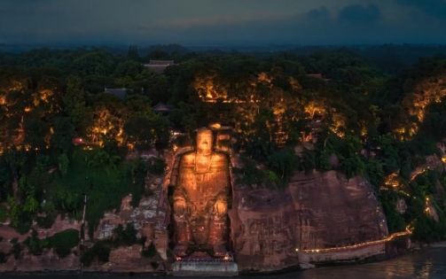 From Chengdu to the Leshan Giant Buddha: Travel Without Worries and Pitfalls