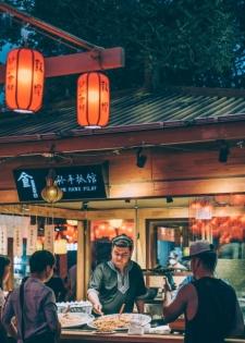 A Culinary Epic of the Northwest: The Ultimate Food Guide to the Qinghai-Gansu Loop