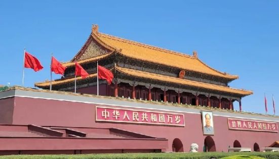 How to visit Tiananmen Square in Beijing? Reservations & Opening Hours