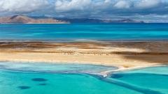Lake Siling Co Travel Guide:Northern Tibet’s Largest Lake & Qiangtang Wilderness Experience