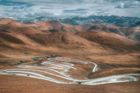 Lhasa to Everest Base Camp Road Conditions in 2026: What Travelers Should Know