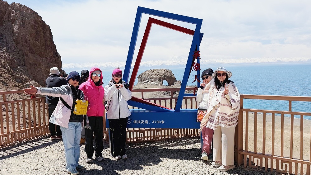 9 Days Tibet Shoton Festival Tour: Lhasa, EBC, Yamdrok Lake & Namtso