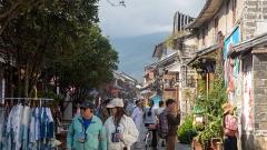 Lakeside Breezes and Emerald Fields: A Deep Travel Plan for Dali in Summer (June–August)