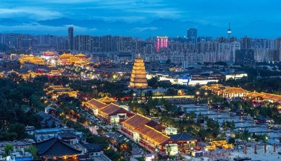 Night View of Giant Wild Goose Pagoda
