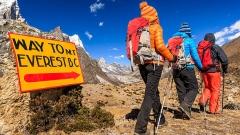 Standing on the Roof of the World: A Comprehensive Guide to Mount Everest Base Camp, Tibet