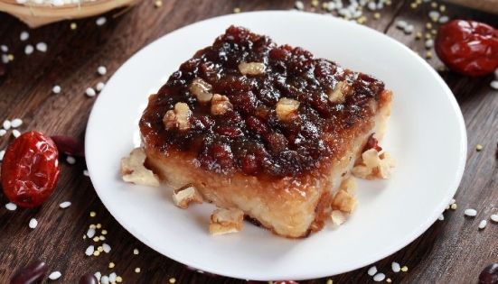 Zenggao with Glutinous Rice and Red Dates