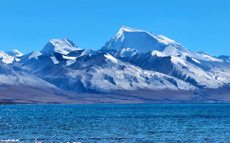 12-Day Lhasa to Kathmandu Group Tour: EBC, Manasarovar & Kailash