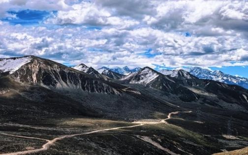 Zheduo Mountain