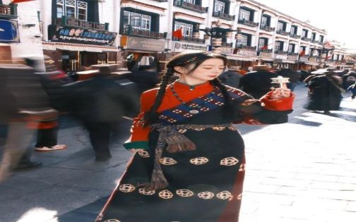 Barkhor Street