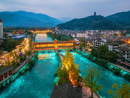 Exploring the Backyard of Sichuan: The Ultimate Guide to the Best Attractions Near Chengdu