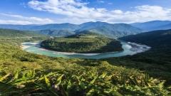 The Hidden Lotus Paradise of Tibet:A Complete Travel Guide to Motuo (Metok)