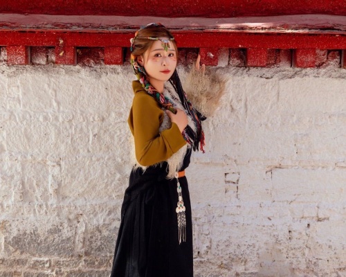 Yangzom Lhamo