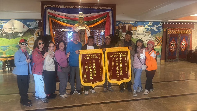 Reliable Drivers of China Dragon Travel