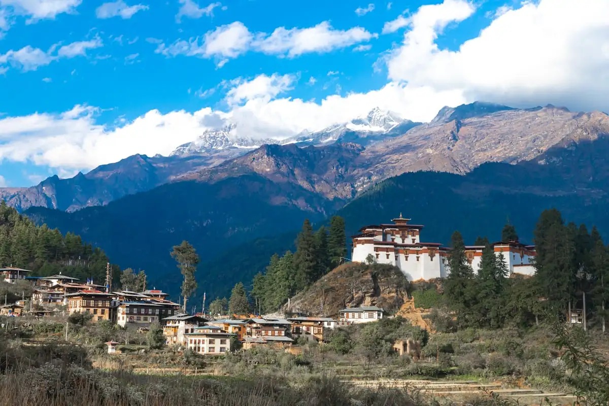 8-Day Bhutan Dagala Trekking Adventure: Paro, Thimphu & High-Altitude Himalayas