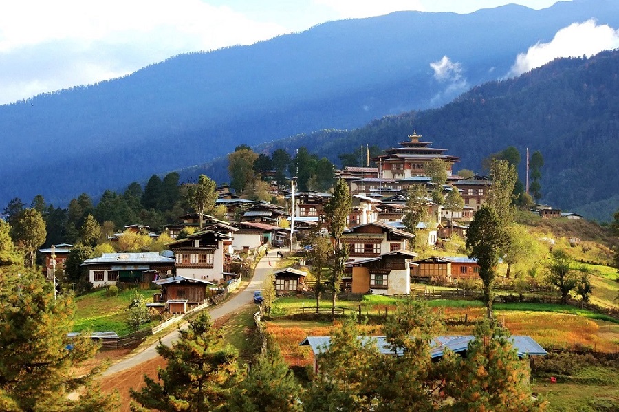 9-Day Bhutan Cultural Discovery: Thimphu, Bumthang & Paro